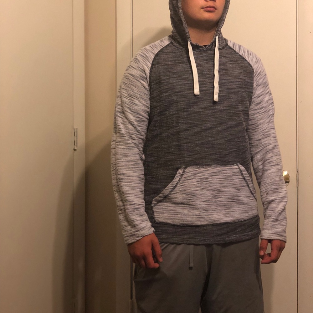 Free planet men’s hoodie